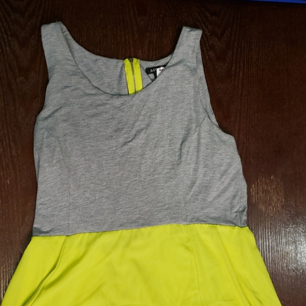 Apt 9 dress - Picture 2 of 4